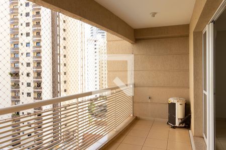 Apartamento para alugar com 137m², 3 quartos e 2 vagas Apartamento para alugar com 137m², 3 quartos e 2 vagasVaranda
