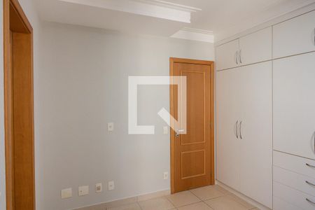 Apartamento para alugar com 137m², 3 quartos e 2 vagas Apartamento para alugar com 137m², 3 quartos e 2 vagasSuíte 2