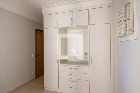 Apartamento para alugar com 137m², 3 quartos e 2 vagas Apartamento para alugar com 137m², 3 quartos e 2 vagasSuíte 3