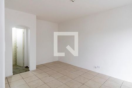 Sala 1 de casa para alugar com 4 quartos, 119m² em Jardim da Glória, São Paulo