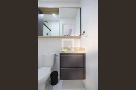 Banheiro de apartamento para alugar com 1 quarto, 26m² em Santana, São Paulo