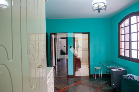 Casa à venda com 500m², 6 quartos e 12 vagasQuarto 2 suite