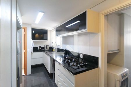 Apartamento à venda com 183m², 3 quartos e 3 vagasCozinha