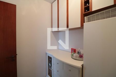 Apartamento à venda com 113m², 3 quartos e 1 vagaÁrea de Serviço