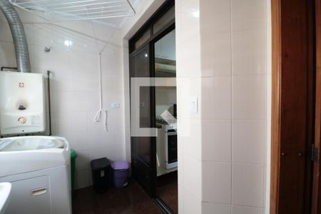 Apartamento à venda com 113m², 3 quartos e 1 vagaÁrea de Serviço