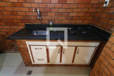 Casa à venda com 85m², 2 quartos e 1 vaga Casa à venda com 85m², 2 quartos e 1 vagaCozinha