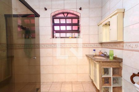 Casa à venda com 85m², 2 quartos e 1 vaga Casa à venda com 85m², 2 quartos e 1 vagaBanheiro