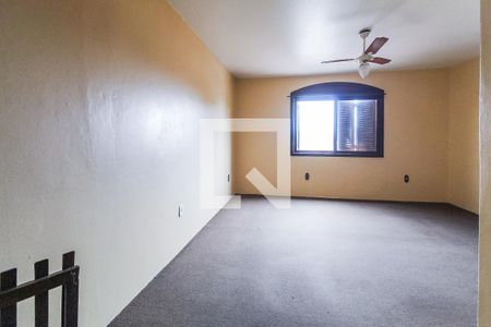 Casa à venda com 224m², 3 quartos e 5 vagasSala