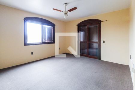 Casa à venda com 224m², 3 quartos e 5 vagasSala