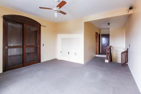 Casa à venda com 224m², 3 quartos e 5 vagasSala