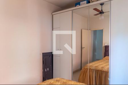 Apartamento à venda com 65m², 2 quartos e 2 vagasQuarto 2