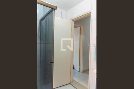 Apartamento à venda com 65m², 2 quartos e 2 vagasBanheiro