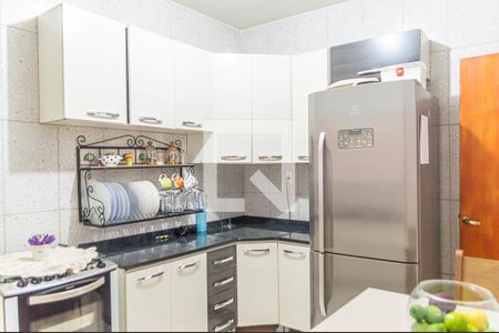 Apartamento à venda com 65m², 2 quartos e 2 vagasCozinha