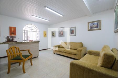 Sala de Casa com 3 quartos, 150m² Vila Mariana