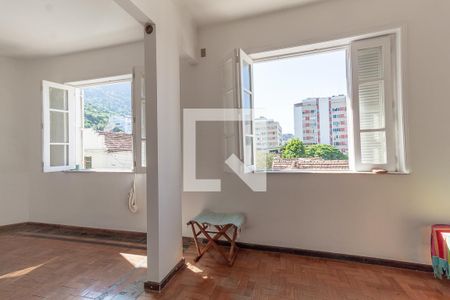 Studio à venda com 70m², 1 quarto e sem vaga Studio à venda com 70m², 1 quarto e sem vagaSala/Quarto