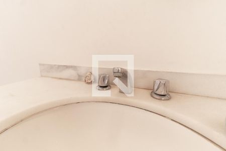 Studio à venda com 70m², 1 quarto e sem vaga Studio à venda com 70m², 1 quarto e sem vagaBanheiro