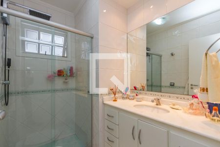 Casa à venda com 149m², 3 quartos e 2 vagasBanheiro