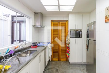 Casa à venda com 149m², 3 quartos e 2 vagasCozinha