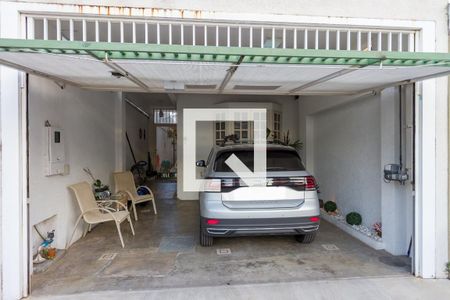 Casa à venda com 149m², 3 quartos e 2 vagasGaragem