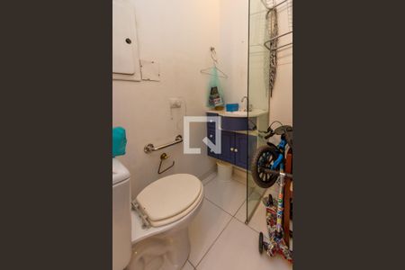 Casa à venda com 149m², 3 quartos e 2 vagasBanheiro