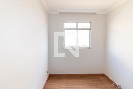 Quarto 1 de apartamento à venda com 3 quartos, 60m² em Heliópolis, Belo Horizonte