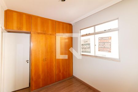 Quarto 2 de apartamento à venda com 3 quartos, 60m² em Heliópolis, Belo Horizonte