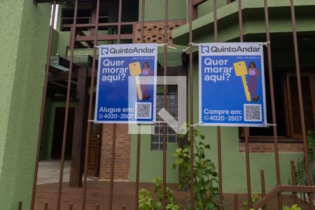 Casa à venda com 280m², 5 quartos e 6 vagasFachada-Instalação de Plaquinhas