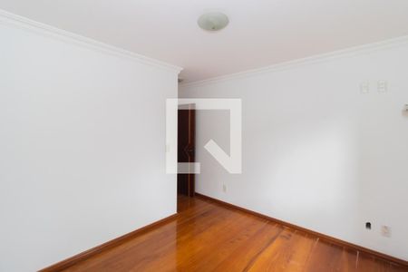 Casa à venda com 280m², 5 quartos e 6 vagasQuarto 2