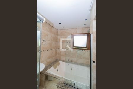 Casa à venda com 280m², 5 quartos e 6 vagasQuarto Suíte 1-Banheiro