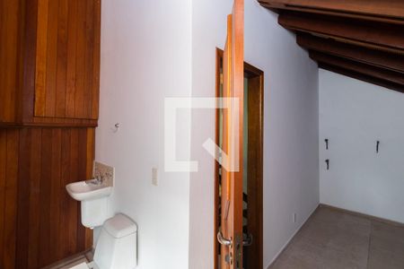 Casa à venda com 280m², 5 quartos e 6 vagasSótão