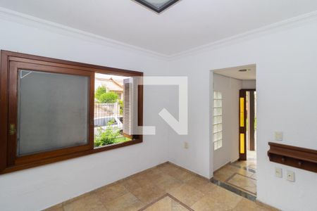 Sala de casa à venda com 5 quartos, 280m² em Estância Velha, Canoas