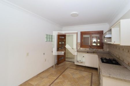 Casa à venda com 280m², 5 quartos e 6 vagasCozinha