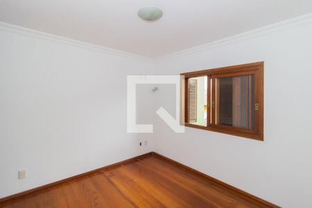 Casa à venda com 280m², 5 quartos e 6 vagasQuarto 2