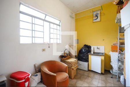 Casa à venda com 140m², 5 quartos e 2 vagasLavanderia