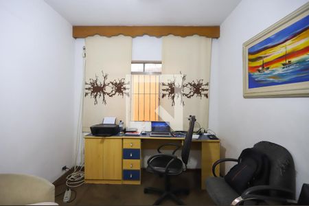 Casa à venda com 140m², 5 quartos e 2 vagasQuarto 4