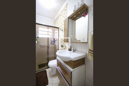 Casa à venda com 140m², 5 quartos e 2 vagasBanheiro 1