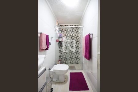 Casa à venda com 140m², 5 quartos e 2 vagasBanheiro