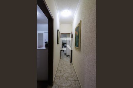 Casa à venda com 140m², 5 quartos e 2 vagasCorredor