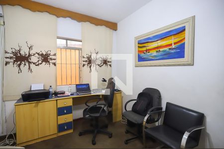 Casa à venda com 140m², 5 quartos e 2 vagasQuarto 4