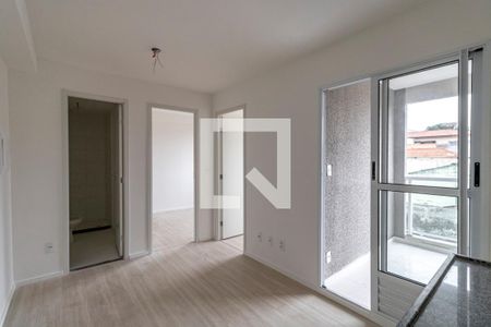 Sala e Cozinha de apartamento à venda com 2 quartos, 31m² em Vila Monumento, São Paulo