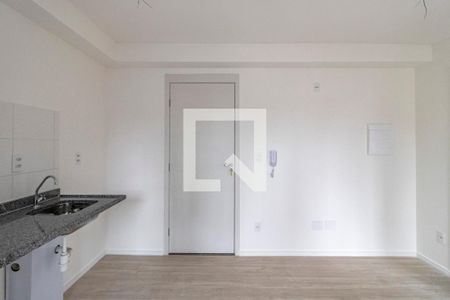 Sala e Cozinha de apartamento à venda com 2 quartos, 31m² em Vila Monumento, São Paulo