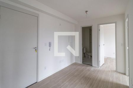 Sala e Cozinha de apartamento à venda com 2 quartos, 31m² em Vila Monumento, São Paulo