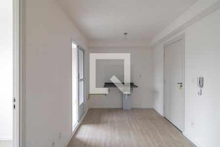 Sala e Cozinha de apartamento à venda com 2 quartos, 31m² em Vila Monumento, São Paulo