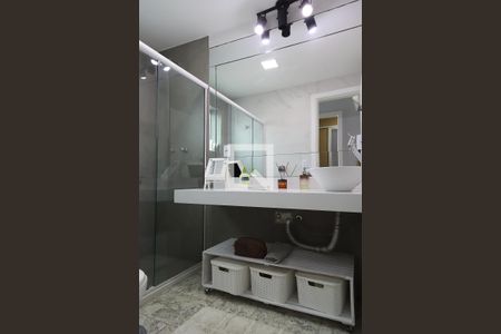 Apartamento à venda com 392m², 4 quartos e 2 vagasBanheiro social 