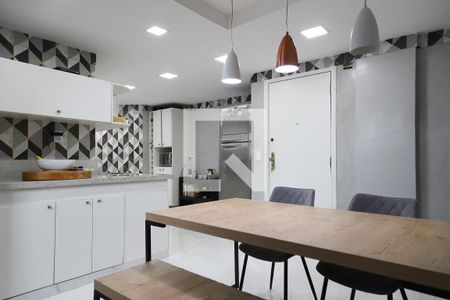 Apartamento à venda com 392m², 4 quartos e 2 vagasCozinha 