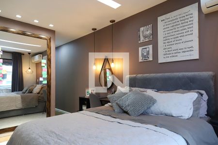 Apartamento à venda com 392m², 4 quartos e 2 vagasSuíte 1