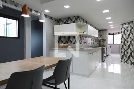 Apartamento à venda com 392m², 4 quartos e 2 vagasCozinha 