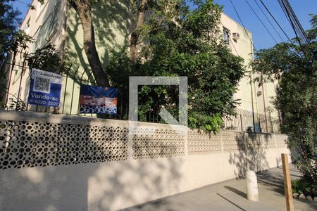 Apartamento à venda com 68m², 2 quartos e 1 vagaFachada