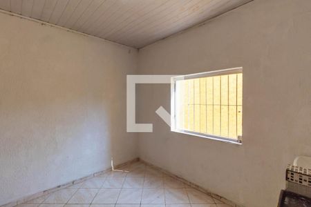 Casa à venda com 70m², 2 quartos e 2 vagas Casa à venda com 70m², 2 quartos e 2 vagasCozinha