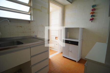 Cozinha de apartamento para alugar com 3 quartos, 79m² em Petrópolis, Porto Alegre